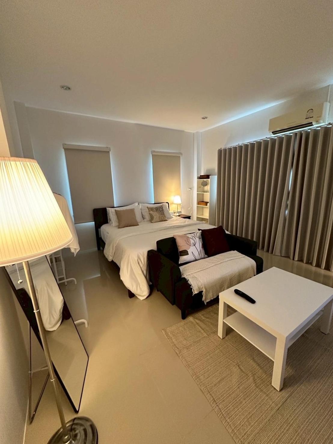 White Haven - Homestay For Ladies, Couple, Family Chanthaburi Bagian luar foto