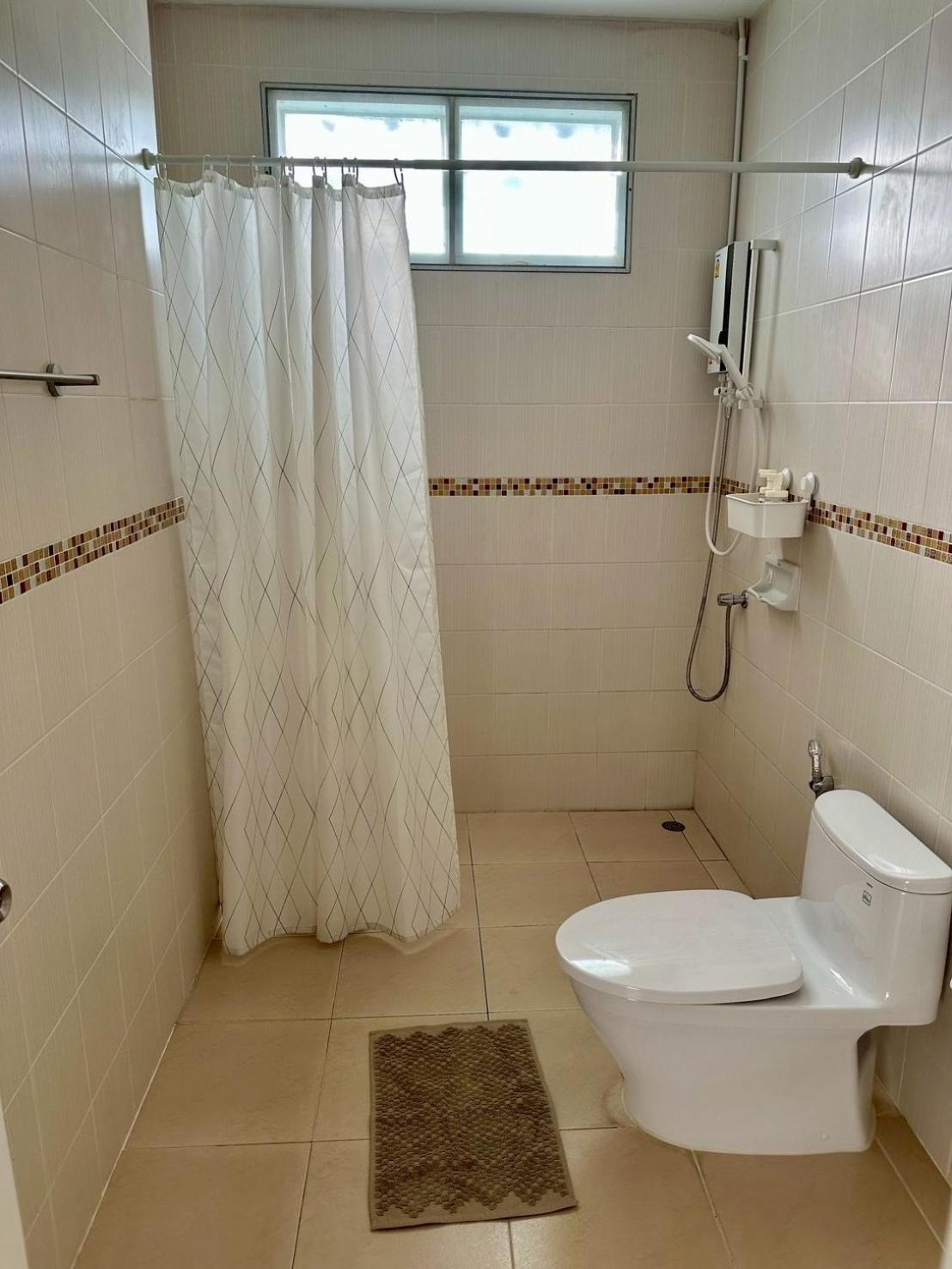 White Haven - Homestay For Ladies, Couple, Family Chanthaburi Bagian luar foto